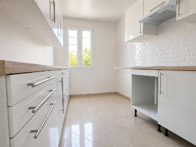 Location Appartement 3 pièces 69m² SURVILLIERS 95470