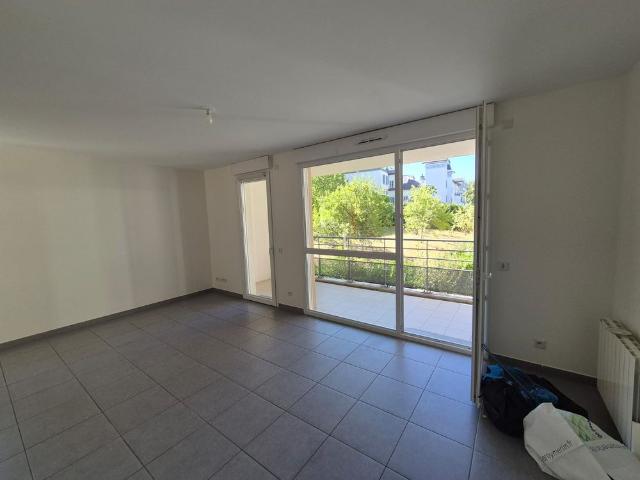 Location Appartement 3 pièces 69m² VETRAZ MONTHOUX 74100