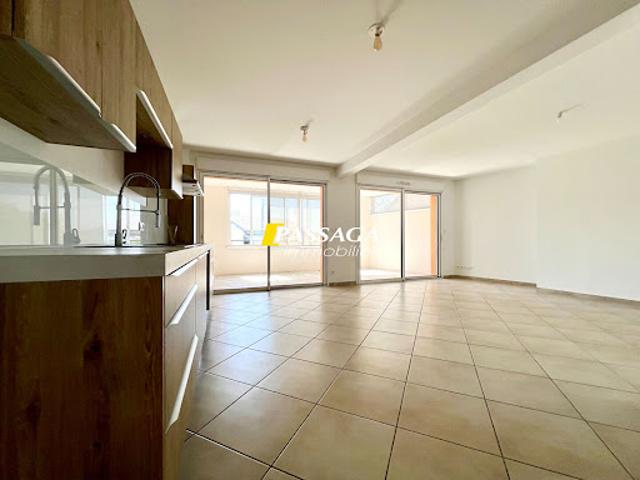 Location Appartement 3 pièces 73.93 m2 Sébazac Concourès