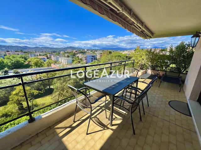 Location Appartement 3 pièces 73.25 m2 Antibes