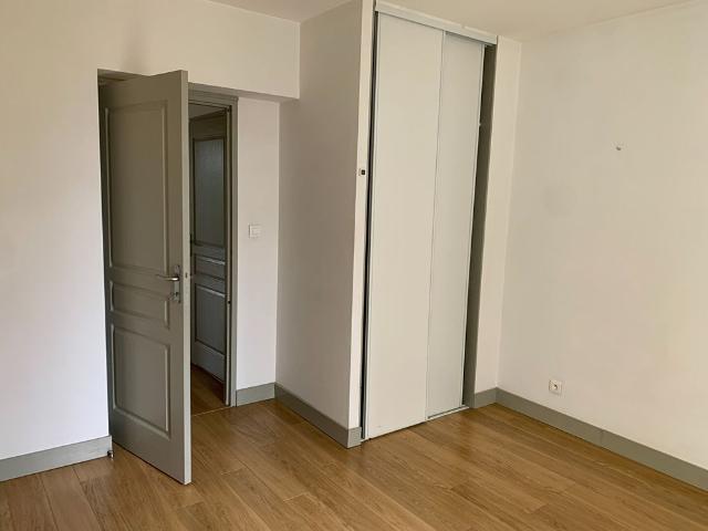 Location Appartement 3 pièces 73m²
