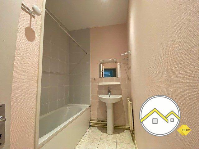Location Appartement 3 pièces 73m² CHATEAUBRIANT 44110