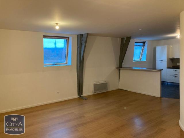 Location Appartement 3 pièces 73m² ARMENTIERES 59280