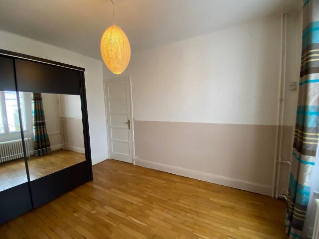 Location Appartement 3 pièces 73m² BESANCON 25000