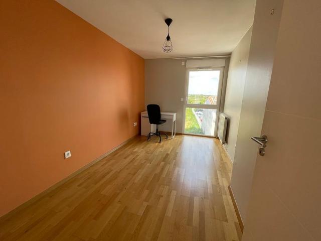 Location Appartement 3 pièces 73m² LA ROCHELLE 17000