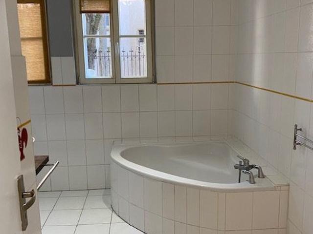 Location Appartement 3 pièces 73m² STRASBOURG 67000