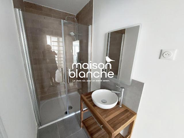Location Appartement 3 pièces 70.5 m2 Saint Maixent l'Ecole