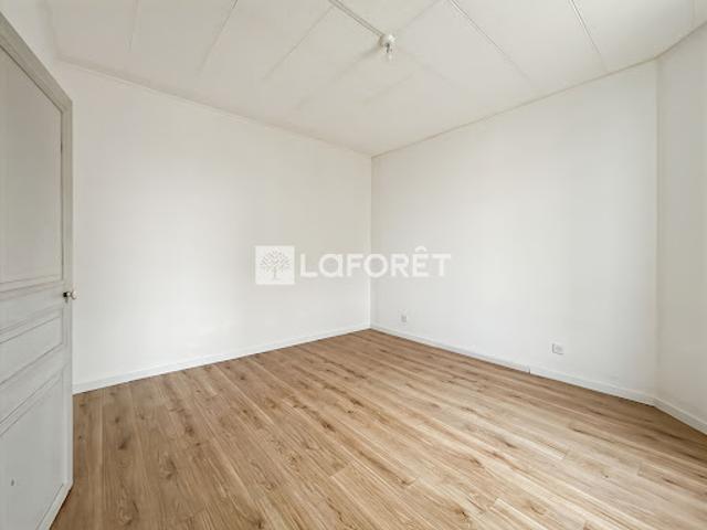 Location Appartement 3 pièces 70.68 m2 Beaune la Rolande