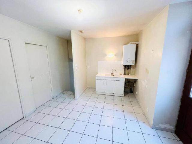 Location appartement 3 pièces 70.78 m² à Mâcon 71000 5 730 €