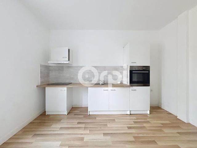 Location Appartement 3 pièces 70.7 m2 Allassac