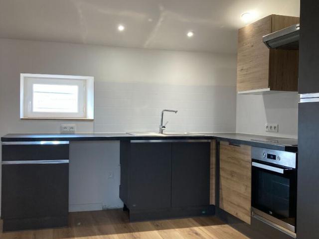 Location appartement 3 pièces, 70.00m², Marans