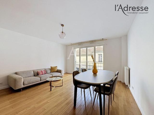 Location appartement 3 pièces, 70.00m², Puteaux