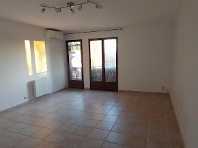 Location Appartement 3 pièces 70.05 m2 Pertuis