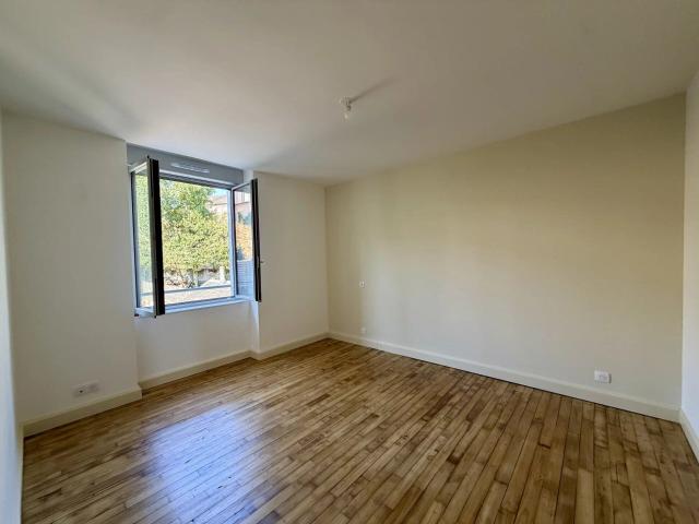 Location Appartement 3 pièces 70 m2 à Brive la Gaillarde