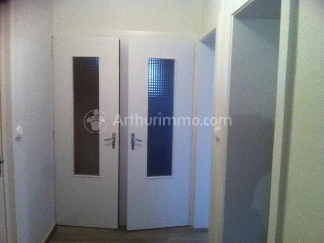 Location Appartement 3 pièces 70 m2 à Seloncourt