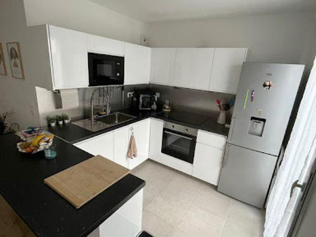Location Appartement 3 pièces 70 m2 Antony