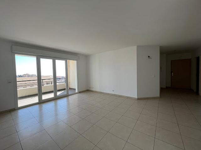 Location Appartement 3 pièces 70 m2 Bastia