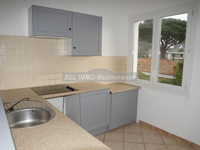 Location Appartement 3 pièces 70 m2 Cavalaire sur Mer