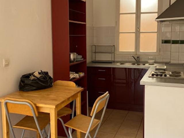 Location Appartement 3 pièces 70 m2 Marseille 2ème