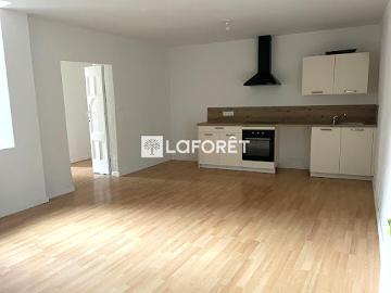 Location Appartement 3 pièces 70 m2 Prades