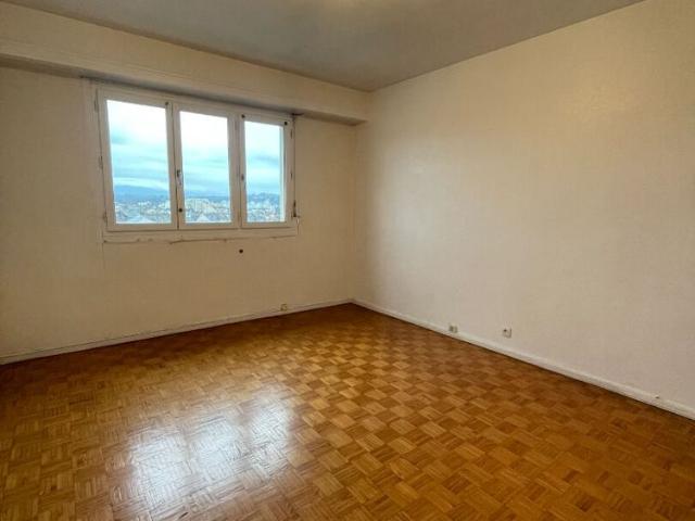 Location Appartement 3 pièces 70m²