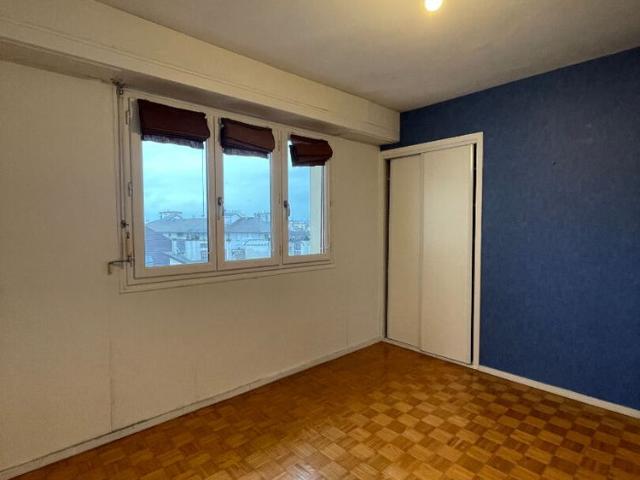Location Appartement 3 pièces 70m²