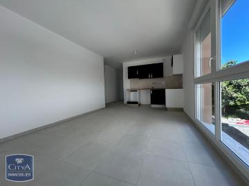 Location Appartement 3 pièces 70m² CAVAILLON 84300