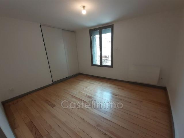 Location Appartement 3 pièces 70m² CASTELSARRASIN 82100