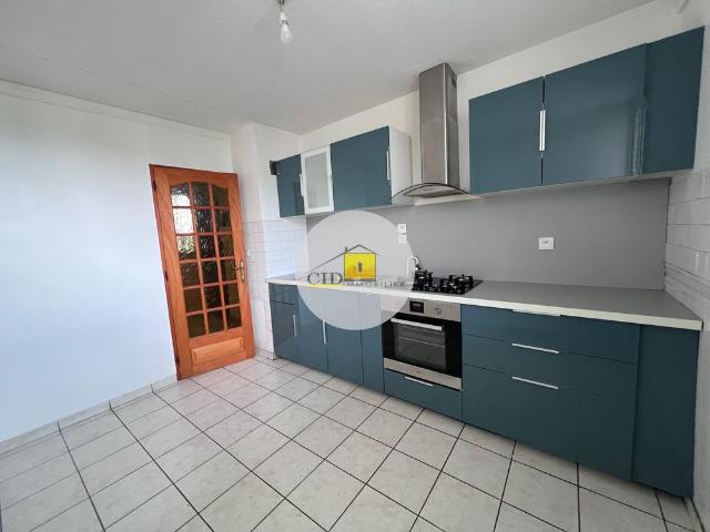 Location Appartement 3 pièces 70m² CHARVIEU CHAVAGNEUX 38230