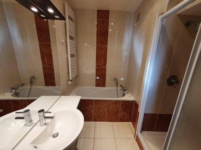 Location Appartement 3 pièces 70m² CLERMONT FERRAND 63000