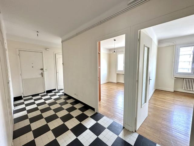 Location Appartement 3 pièces 70m² GRENOBLE 38000