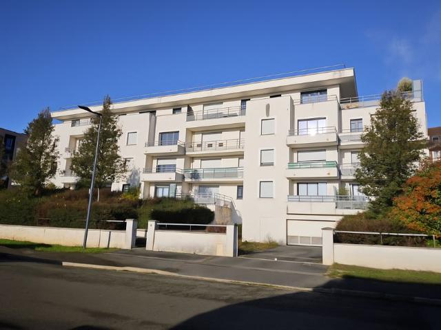 Location Appartement 3 pièces 70m² EPERNON 28230