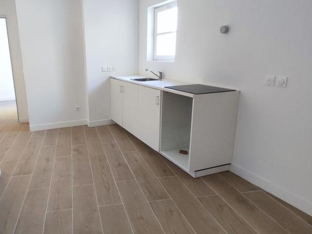 Location Appartement 3 pièces 70m² LA FERTE MACE 61600