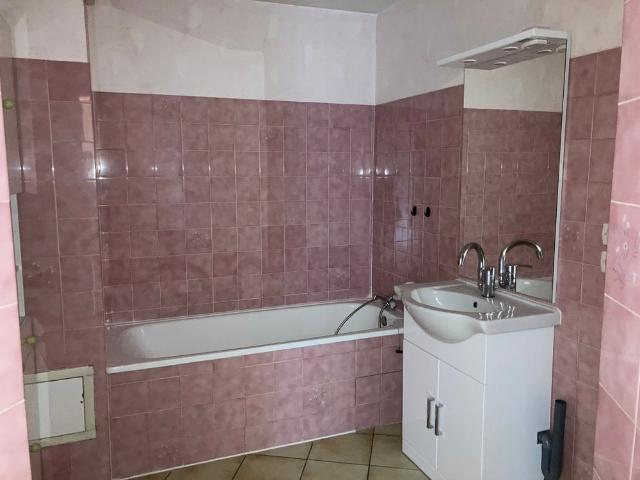 Location Appartement 3 pièces 70m² LA MOTTE SERVOLEX 73290