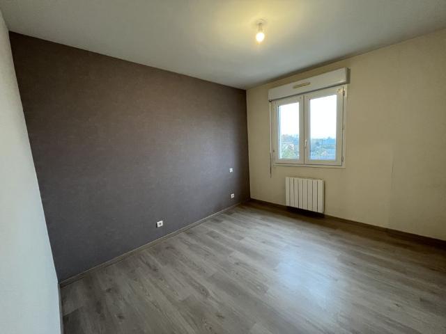 Location Appartement 3 pièces 70m² LA PRIMAUBE 12450
