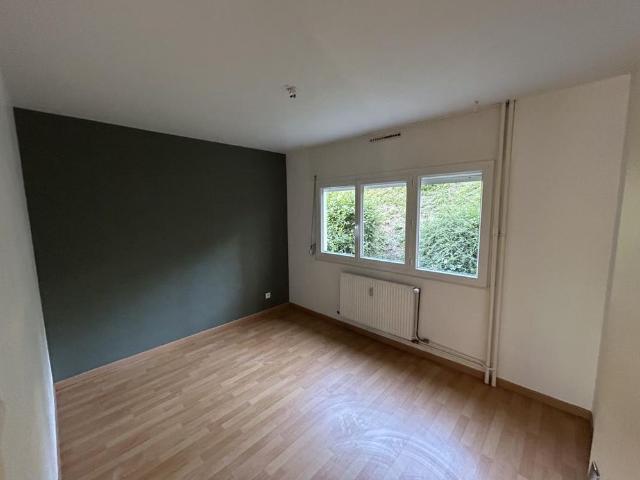 Location Appartement 3 pièces 70m² LE CREUSOT 71200