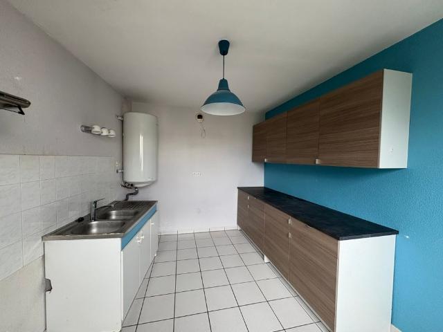 Location Appartement 3 pièces 70m² MONTROND LES BAINS 42210