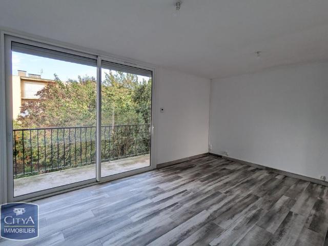 Location Appartement 3 pièces 70m² TREBES 11800