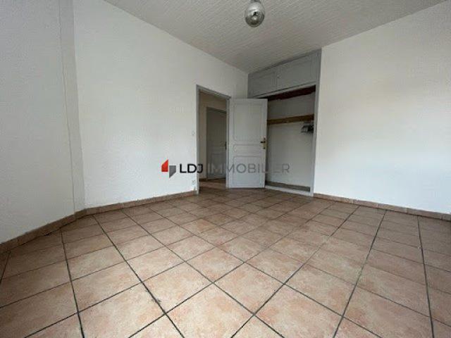 Location Appartement 3 pièces 71.45 m2 Thuir