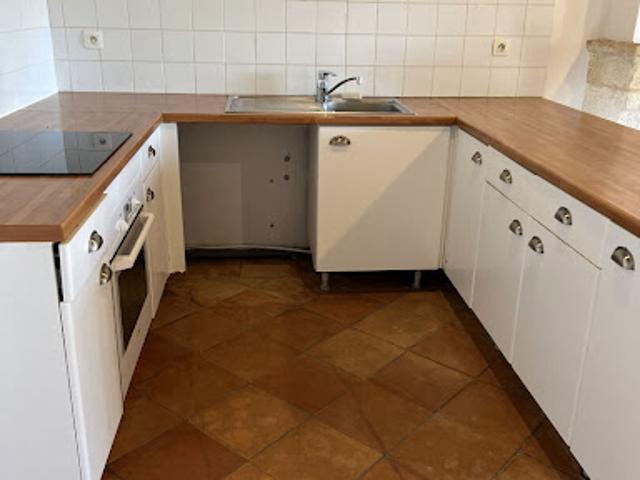 Location Appartement 3 pièces 71.53 m2 Saint Yzans de Médoc