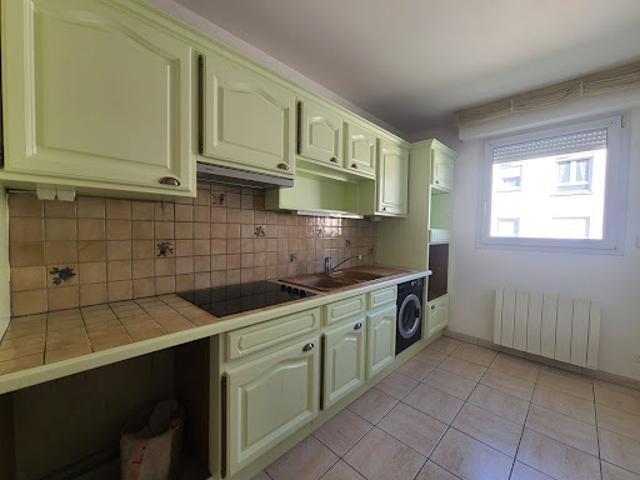 Location Appartement 3 pièces 71.59 m2 Pithiviers