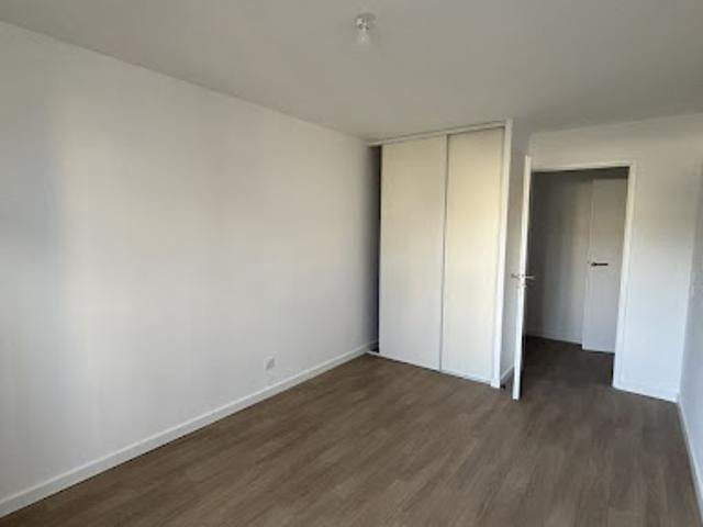 Location Appartement 3 pièces 71.82 m2 Castelnau le Lez
