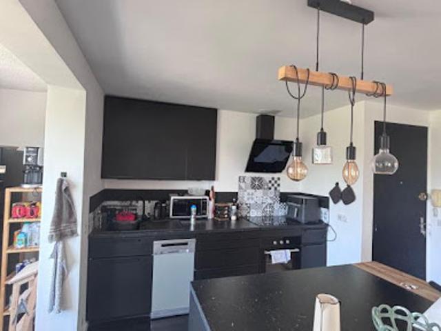 Location Appartement 3 pièces 71.36 m2 La Seyne sur Mer
