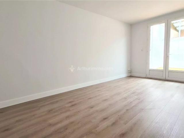 Location Appartement 3 pièces 71 m2 à Réalmont