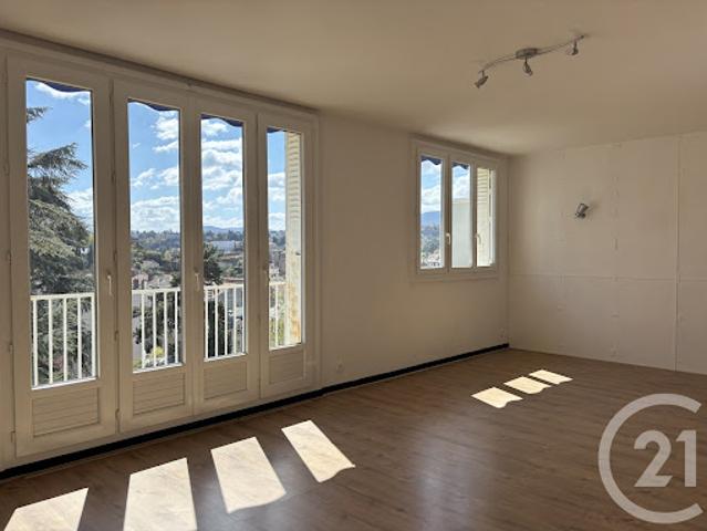 Location Appartement 3 pièces 71 m2 Annonay
