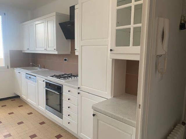 Location Appartement 3 pièces 71 m2 Lyon 3ème