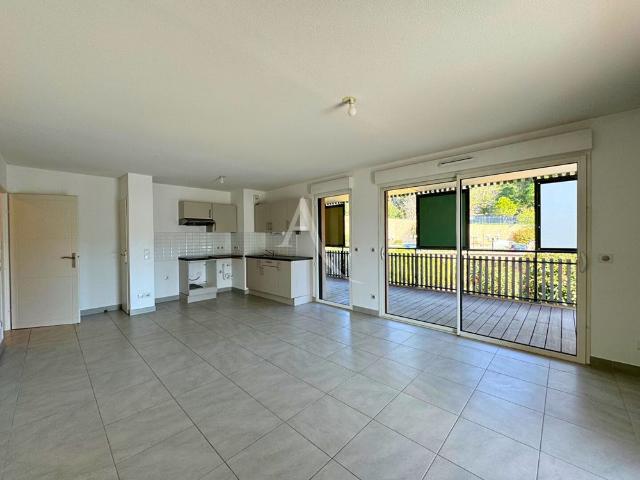 Location Appartement 3 pièces 71m²