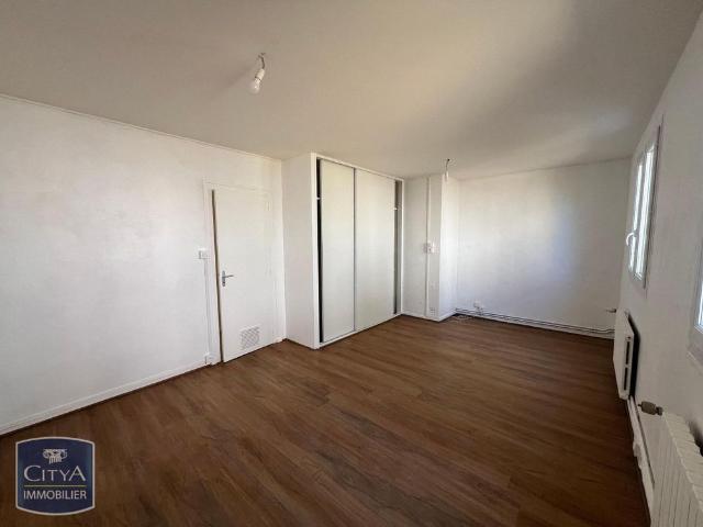 Location Appartement 3 pièces 71m² ANGOULEME 16000