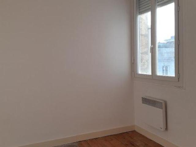 Location Appartement 3 pièces 71m² BORDEAUX 33000