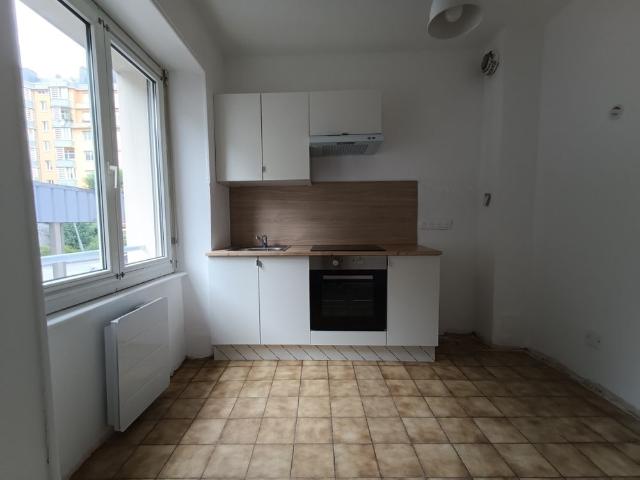 Location Appartement 3 pièces 71m² BELFORT 90000